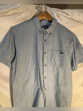 Billabong Light Blue Short-Sleeve Button-Down Shirt